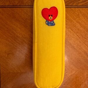 Line Friends BT21 TATA pencil pouch. Yellow Heart Character Pencil Case
